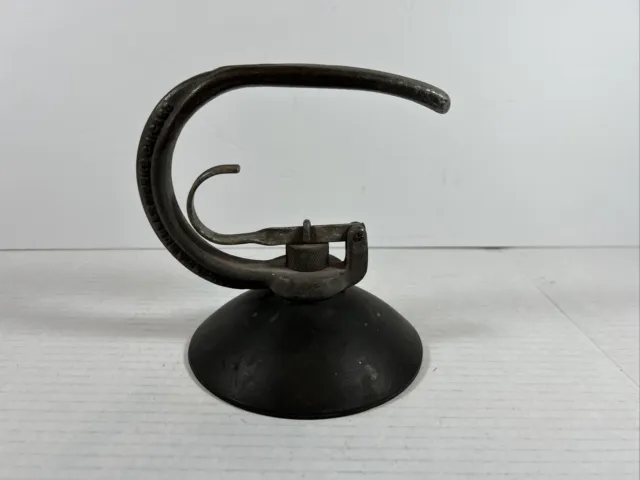 Vtg ATLANTIC INDIA RUBBER WORKS AUTO GLASS SUCTION CUP / DENT PULLER CHICAGO USA
