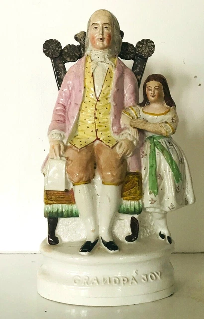 sujet en faïence fine anglaise représentant grandpa et joy  . XX siècle .