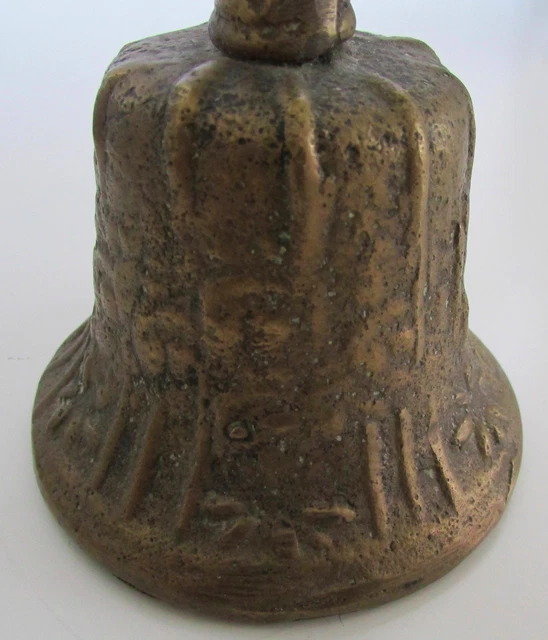 Beautiful Vintage Mid Century Solid Brass Ornate Decorative Heavy Dinner Bell 7