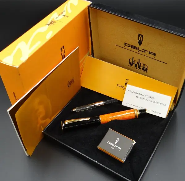 Rare DELTA Fountain Pen dolce vita Papillon Vermeil Orange Yellow Gold Nib F 14K