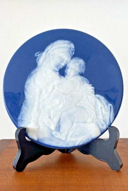 Médaillon En Porcelaine De Limoges - Décor Barbotine, Grand Feu, Occasion, Bijou Vintage