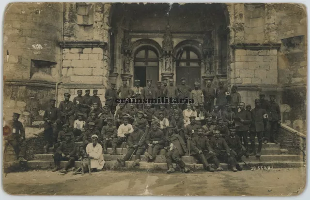 Orig. Foto Verwundete DRK Schwester vor Kirche FÜRTH Feldpost 1918 Boxer Hund