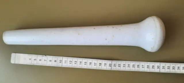 Riesiges altes Pistill /Stössel aus Porzellan, weiß,  Länge 29 cm aus Apotheke