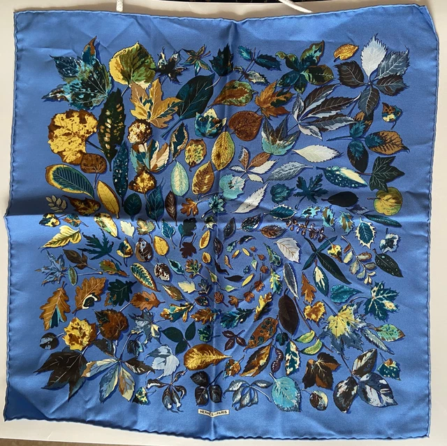Foulard carré en satin motif fleuri femme beige | GEMO