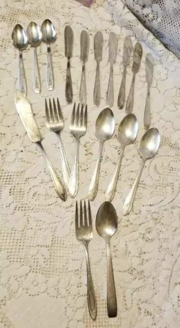 Lot of 19 mixed Plated Silverware Scratches & Some Tarnish