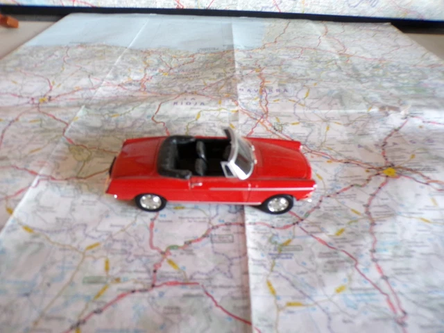 Dinky Toys 1/43 – Peugeot 404 Rallye Raid – Rouge N°3 – Modifié Et Repeint