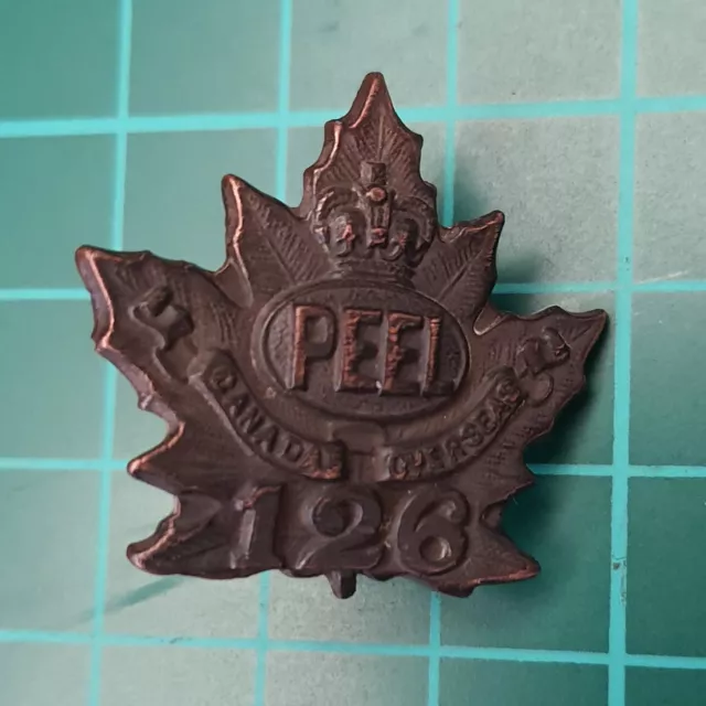 Original Colar Badge: E.22) WW1 Canadian CEF 126th Inf Bn Kings Crown Bronze