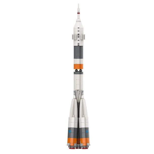 Ultimate Soyuz Rocket R-7 Rocket Collection [1:110 Scale] Model 587 Pieces