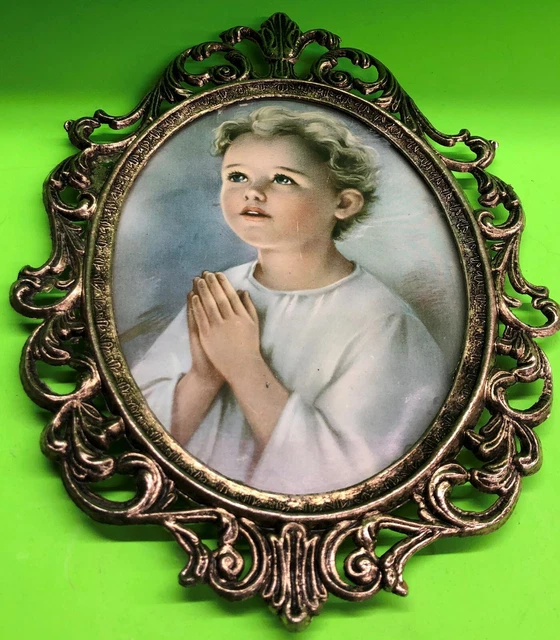 Vintage Baroque Ornate Heavy Brass Picture Frame Oval Wall Hanger 7" X 10"