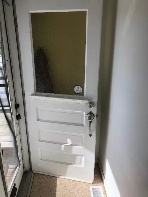 Exterior Wood Door Large  Pane Yellow Glass 3 Panels  32 X 79  We Ship 2