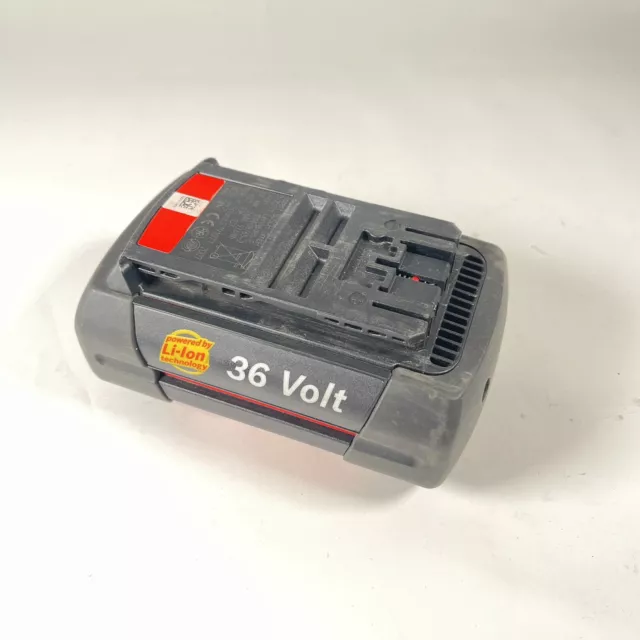 BOSCH 36v battery li-ion 2.6Ah charges  with 3 lights