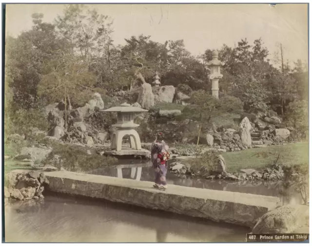 Japon, Prince Garden at Tokio Vintage albumen print.  Tirage albuminé aquare