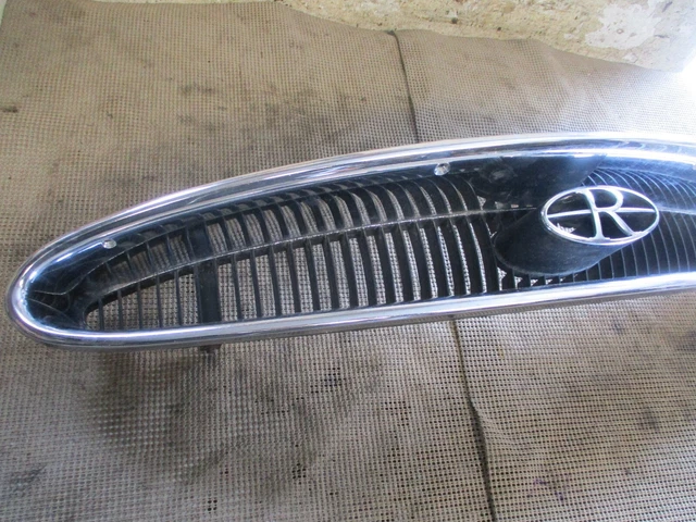 1995 1996 1997 1998 1999 Buick Riviera Original Front Grill Grille 25634919 2