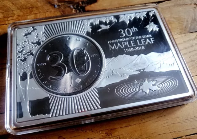 1oz Silber Maple Leaf 30th Anniversary im 3oz Silberbarren 2018, Auflage 5000Stk