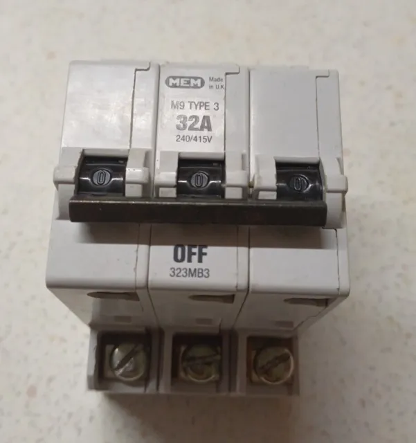 MEM MCB 32 Amp Type 3 Amp M9 Triple Pole 32A Memshield Circuit Breaker 323MB3