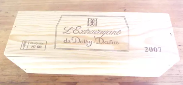 CAISSE VIDE  L EXTRAVAGANT   DE DOISY DAENE 2007   POUR 1 FLACON DE 37,5 Cl