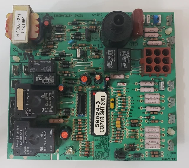 CNT03457  1294V0 3703 C00614 X13650874010 59524-3 Trane RTU OEM control Board