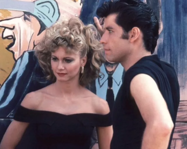SEXY OLIVIA NEWTON-JOHN 8x10 PHOTO ICONIC DEATH JOHN TRAVOLTA GREASE