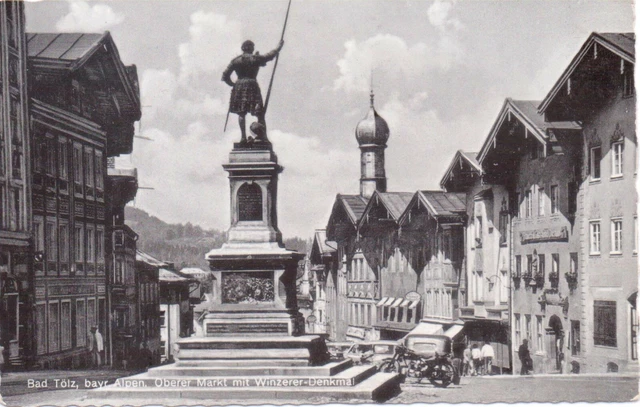 AK Bad Tölz Bayr. Alpen Oberer Markt mit Winzerer Denkmal von 1957 (A1953)