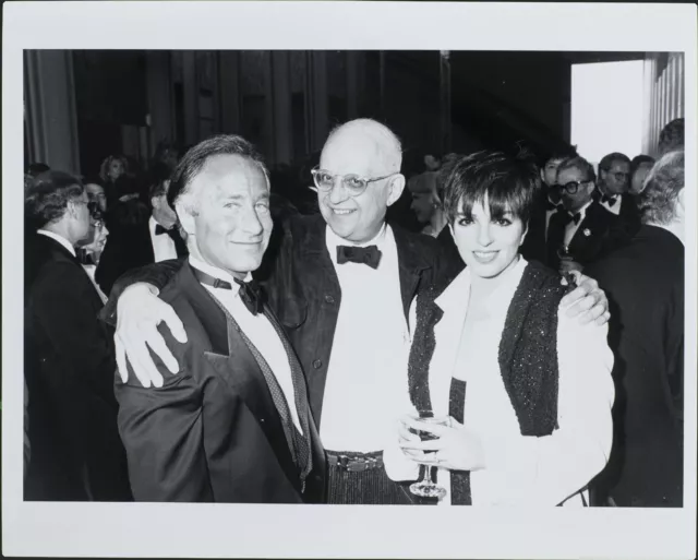 George Christy (Reporter), Liza Minnelli, Petros Markaris ORIGINAL PHOTO