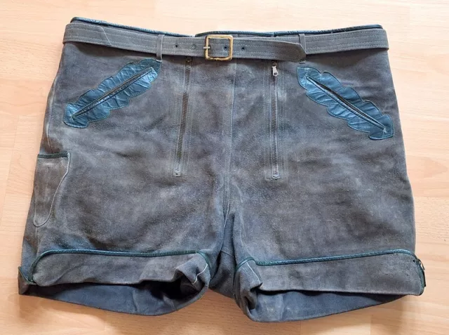 alte kurze Trachten Lederhose,  Größe 58, gay  used speckig