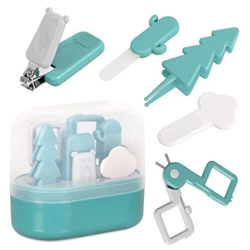 Safe Baby Nail Grooming Kit w/ Tweezers & Pair of Locking Scissors Green