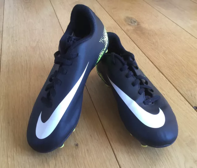 NIKE HYPERVENOM BLACK Yellow Football Boots Size 5 11.99