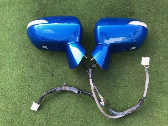 Honda Fit Jazz GD3 Power Folding Door Side Mirror Turn Signal Blue Genuine Honda Fit Jazz GD3 Power Folding Door Side Mirror Turn Signal Blue Genuine