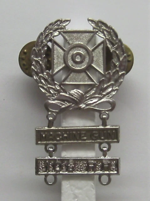 VINTAGE ARMY QUALIFICATION Expert Badge with MACH GUN & 106 RR Bars