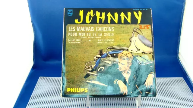 JOHNNY HALLYDAY - Les Mauvais Garcons - 1964 VG+/VG++ 4-song E.P. w/PIC ...