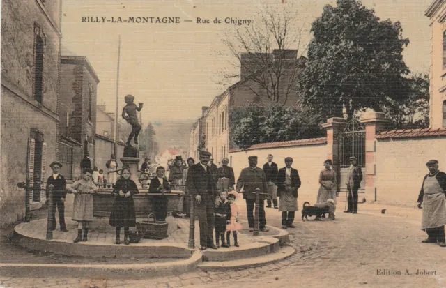 CPA 51 RILLY la MONTAGNE Rue de Chigny