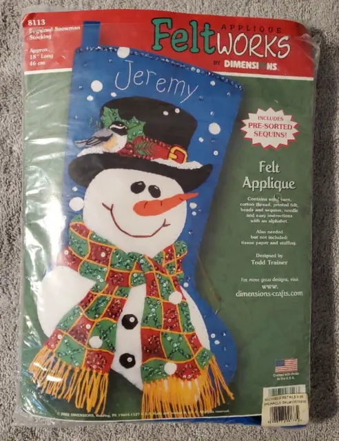 DIMENSIONS Snowman Medias de Navidad Fieltro Trabajos Lentejuelas Artesanía Kit 8113 Abierto
