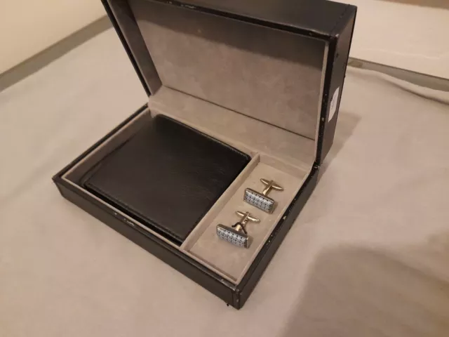 Boxed Cufflink And Wallet Gift Set 2