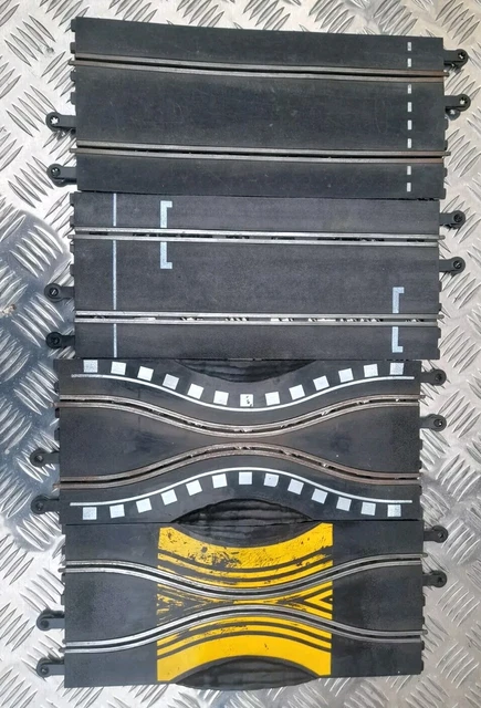 CLASSIC SCALEXTRIC BUNDLE Chicane Bridge Start Grid Bundle £8.00 ...