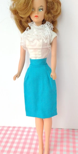 Poupée Mannequin Bella Modele Tressy avec Robe, marque non identifiée