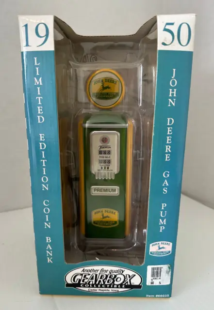 Gearbox Collectible 1950 limited edition John Deere gas pump coin bank.