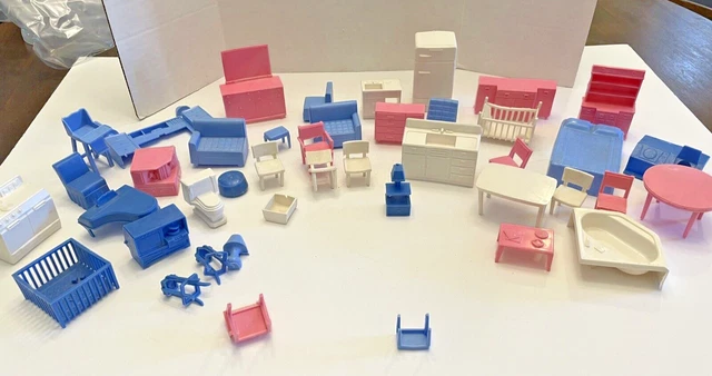 Lot 40+ Pieces Vtg Superior & Other Dollhouse Furniture Plastic Bedroom Kitchen