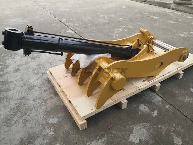 5 Tooth 324D/324E, Pin On Thumb, 54 In Bucket, Non-Progressive