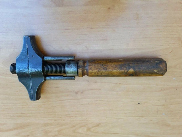 OLD TOOL OUTIL ANCIEN Clé à molette .CLÉ ànglaise LA RAPIDE