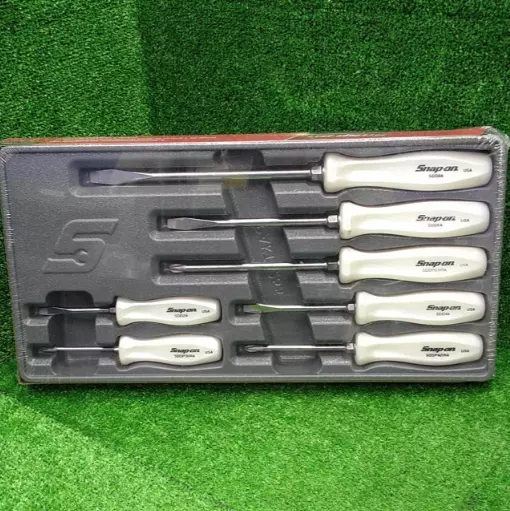 SNAP-ON SDDX70APW 7 Piece Pearl White Hard Handle Screwdriver Set