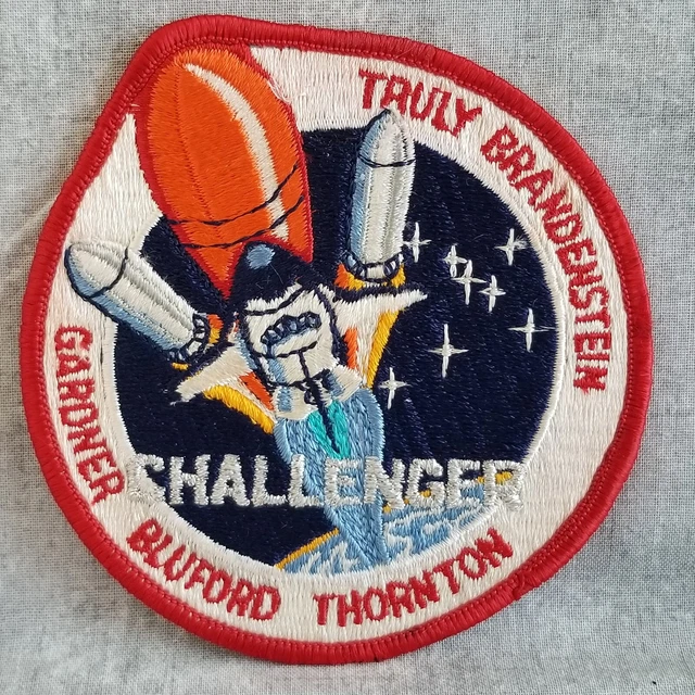 NASA Space Shuttle Challenger STS-8 Sewing Patch Gardner Bluford Thornton Truly