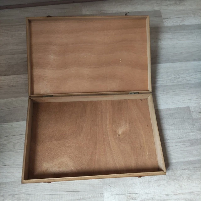 ancienne grande CAISSE BOITE COFFRE EN BOIS rangement Art pop