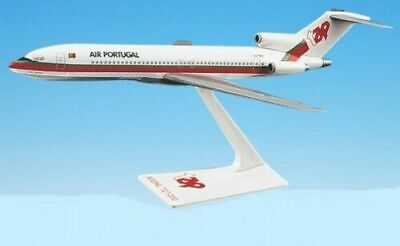 Tap  Air Portugal Boeing 727-200 Desk Model
