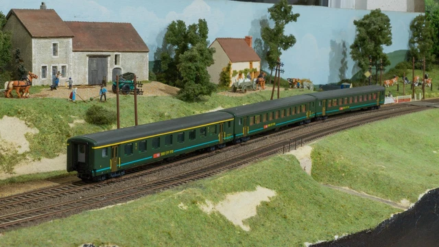2 wagons d'accouplement type Db, Sputnik, SBB CFF FFS - MARKLIN 46850