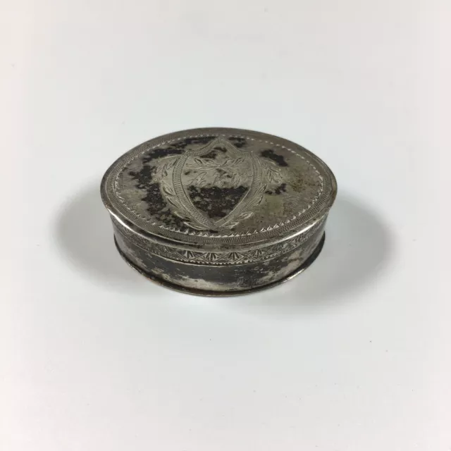 Antique Georgian Solid Silver Tested Oval Vinaigrette 4cm In Diameter