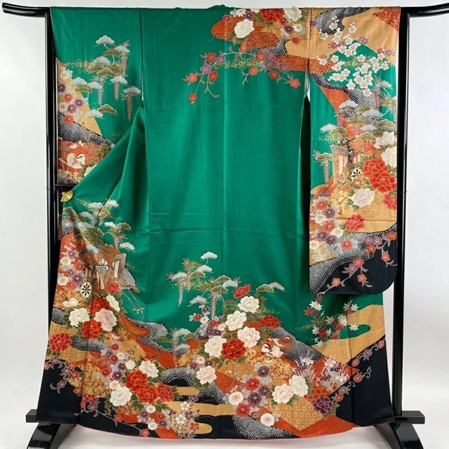 Woman Japanese Kimono Furisode Silk Goshoguruma Pine Gold Foil Green