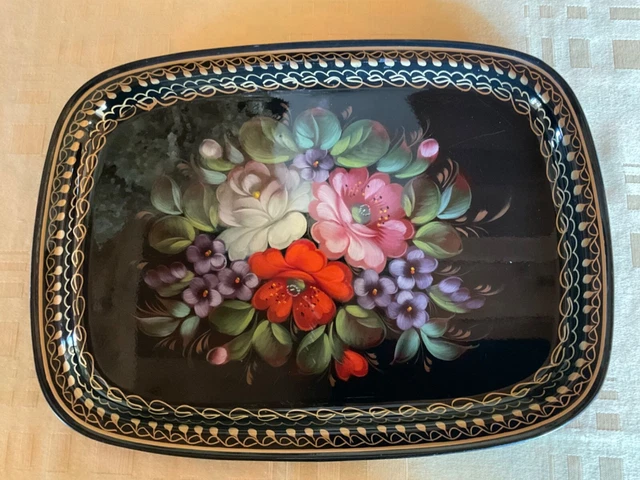 Petit Plateau Russe En Métal émaillé – Peint Main Motif Fleur Rouge – Double Signature