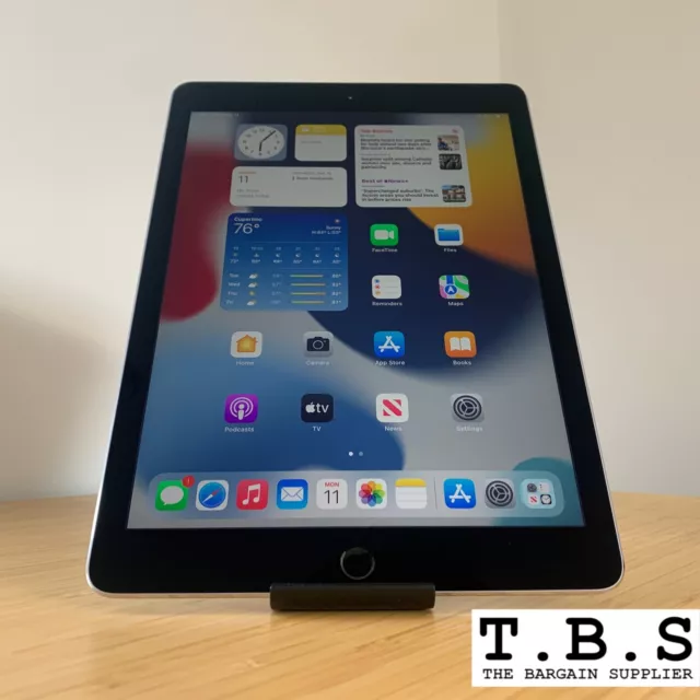 Apple iPad Air 2 64GB, Wi-Fi + Cellular, 9.7in, Space Grey (Unlocked) + WARRANTY