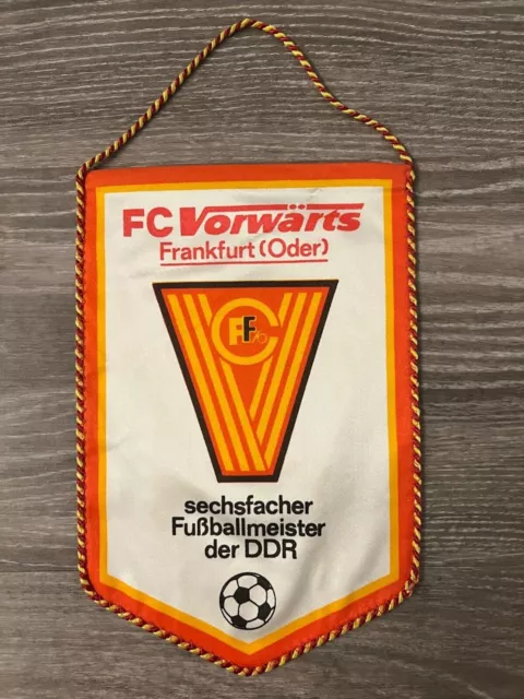 Wimpel FC Vorwärts Frankfurt (Oder) DDR - Oberliga 1982/83 - TOP Zustand