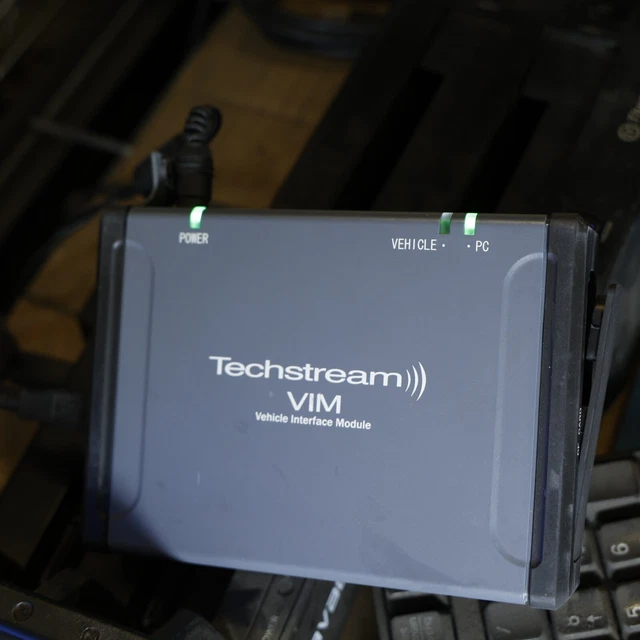 Techstream Injectors ORIGINAL TOYOTA TECHSTREAM Vim Denso Interface Vim P/N: 6D06068 T6-E12 ...